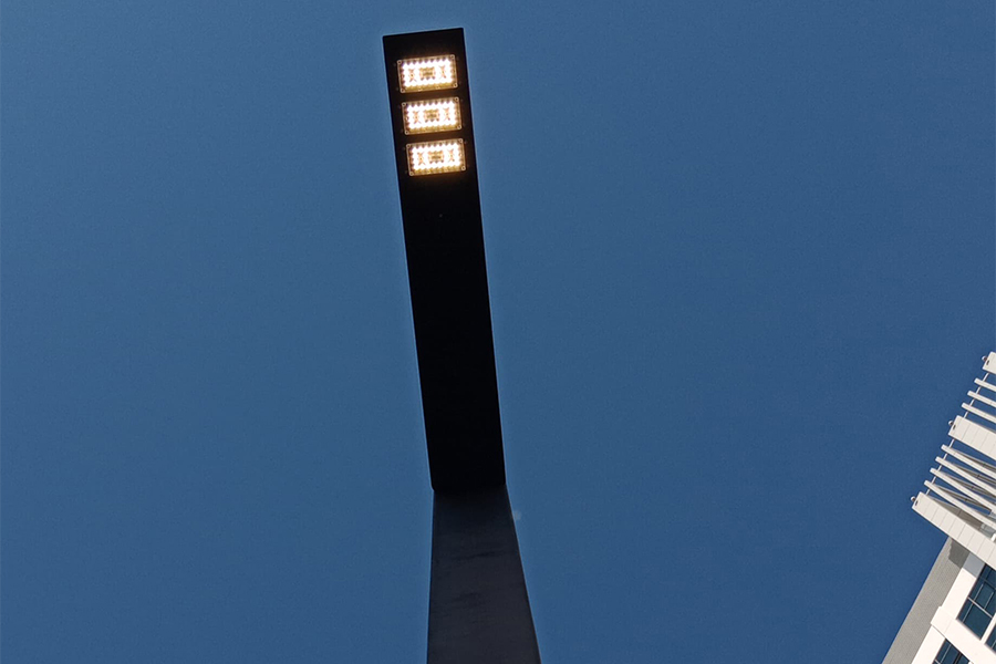Tiang Lampu Hias Uni Emirat Arab